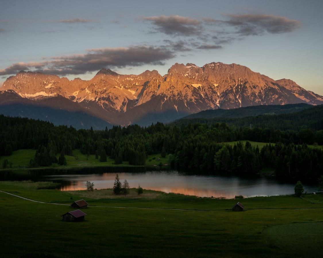 Das Bergquartier - Ferienwohnung Krottenkopf Oberau (Garmisch-Partenkirchen) Exterior foto