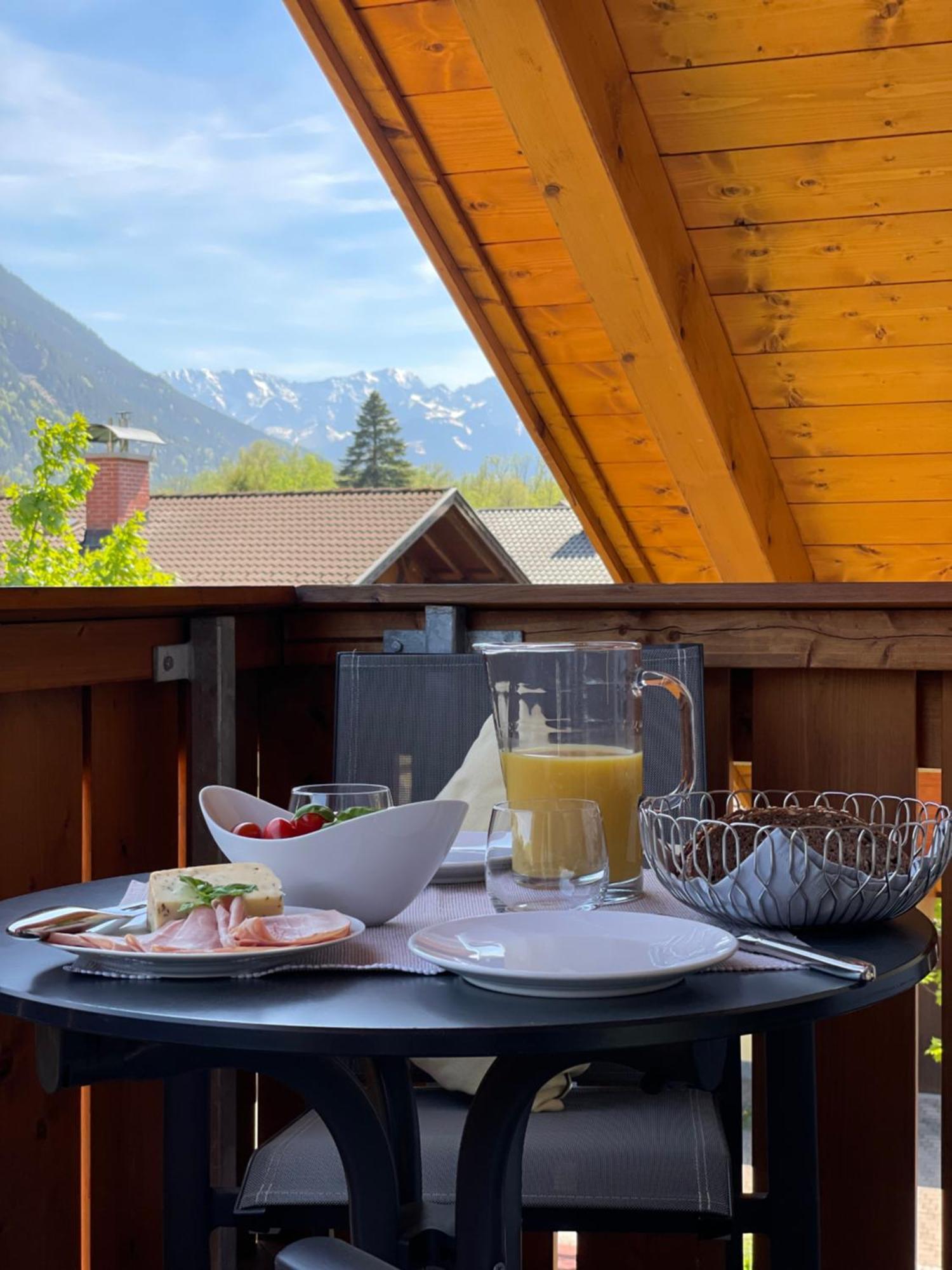 Das Bergquartier - Ferienwohnung Krottenkopf Oberau (Garmisch-Partenkirchen) Exterior foto